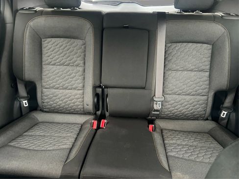 Used 2018 Chevrolet Equinox LT AWD/4WD image 17