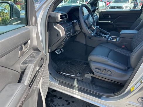 New 2025 Toyota Tacoma TRD Sport w/ TRD Sport Premium Package image 9