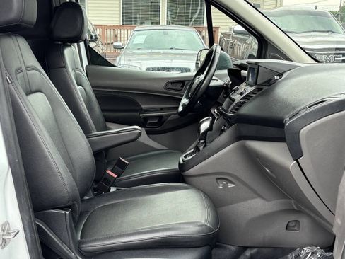 Used 2020 Ford Transit Connect XL FWD image 21