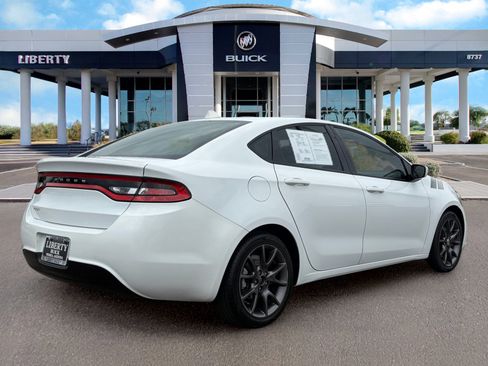 Used 2016 Dodge Dart SE w/ Convenience Group FWD image 4