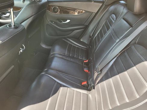 Used 2020 Mercedes-Benz GLC 300 image 17