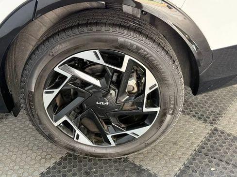 Used 2024 Kia Sportage SX AWD/4WD image 14