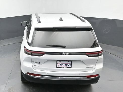 New 2026 Jeep Grand Cherokee Laredo X AWD/4WD image 32