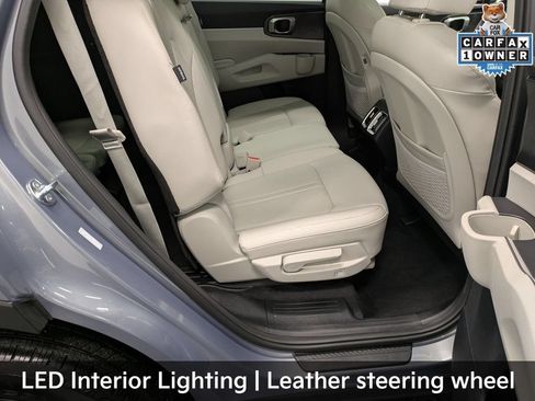 Used 2025 Kia Sorento S w/ Panoramic Sunroof Package AWD/4WD image 32