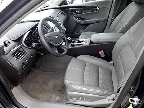 Used 2018 Chevrolet Impala LS image 11