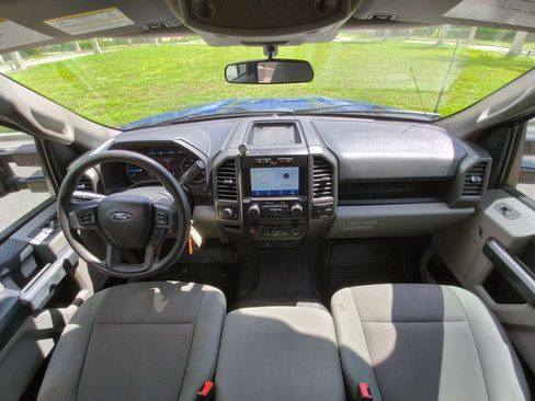 Used 2022 Ford F250 XL w/ Power Equipment Group AWD/4WD image 18