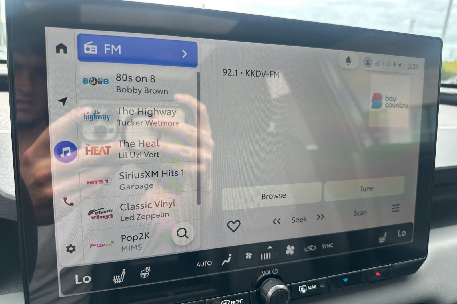 New 2026 Toyota RAV4 XSE AWD/4WD image 21