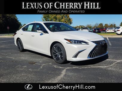 New 2025 Lexus ES 350 w/ Premium Package