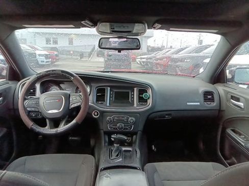 Used 2017 Dodge Charger SE w/ Power Sunroof Group image 14