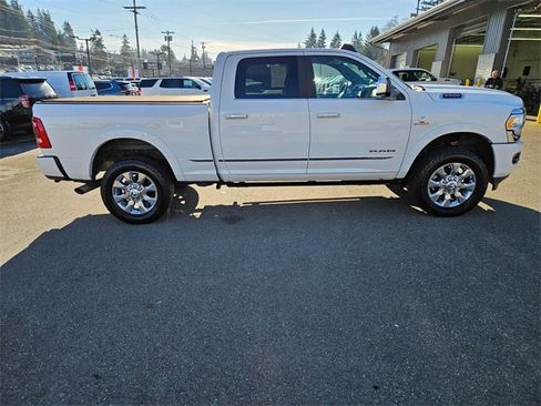 Used 2020 RAM 2500 Limited w/ Body Color Bumper Group image 6