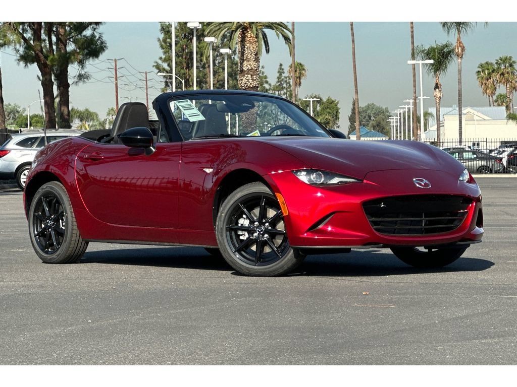 New 2026 MAZDA MX-5 Miata Sport w/ Appearance Package RWD image 2