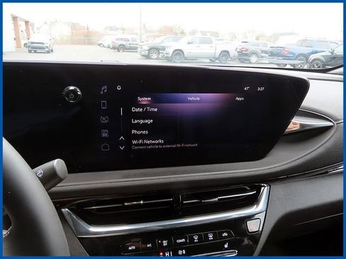 Used 2025 Buick Envista Avenir image 16