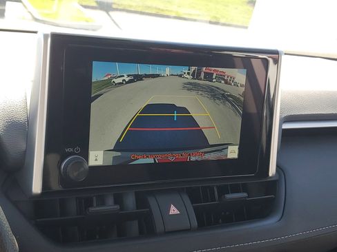 Certified 2025 Toyota RAV4 LE image 26