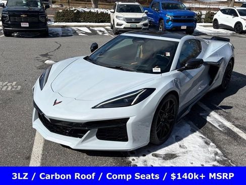 Used 2024 Chevrolet Corvette Z06 image 1