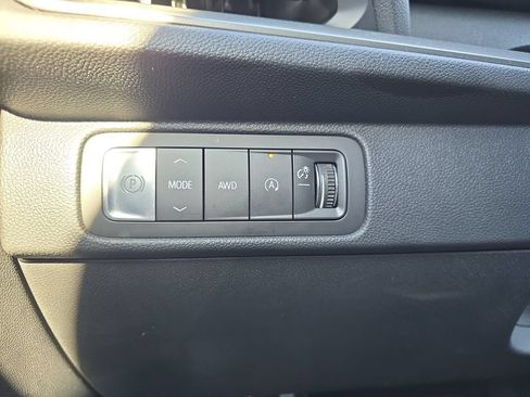 Used 2026 Chevrolet Traverse LT AWD/4WD image 27