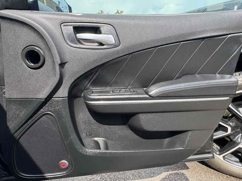 Used 2018 Dodge Charger R/T Scat Pack w/ Dynamics Package RWD image 34