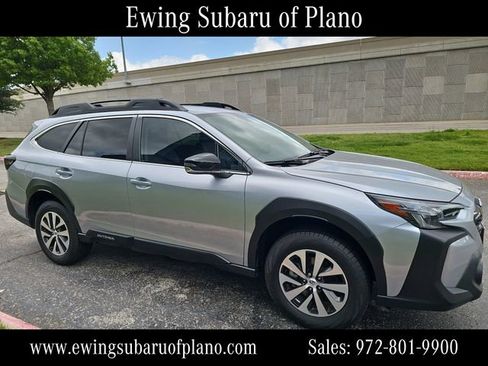 Used 2025 Subaru Outback Premium AWD/4WD image 7