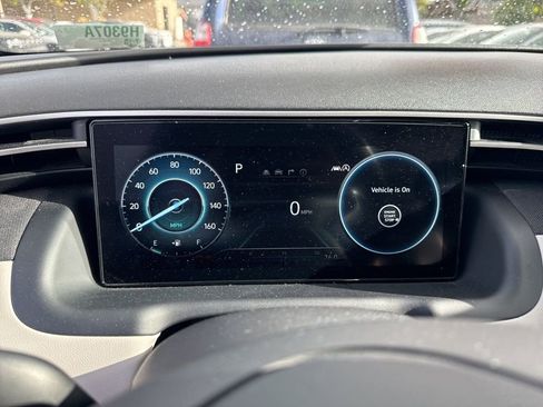 Used 2022 Hyundai Tucson Limited image 7