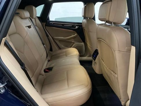Used 2023 Porsche Macan Turbo AWD/4WD image 23