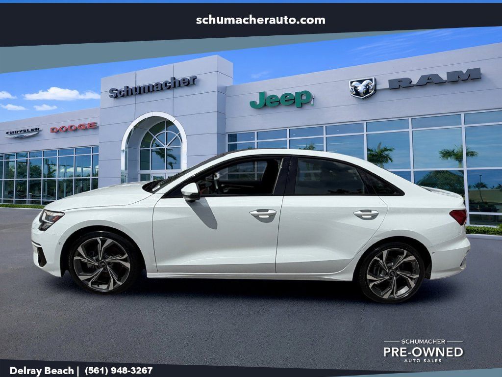 Used 2023 Audi A3 2.0T Premium Plus w/ Premium Plus Package FWD image 4