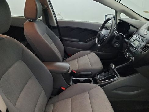 Used 2017 Kia Forte LX FWD image 21