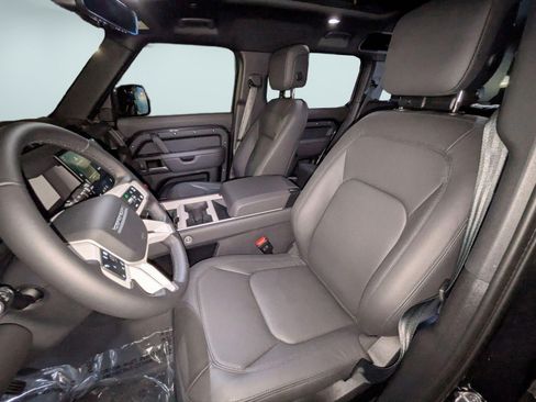 New 2026 Land Rover Defender 110 X-Dynamic SE AWD/4WD image 15