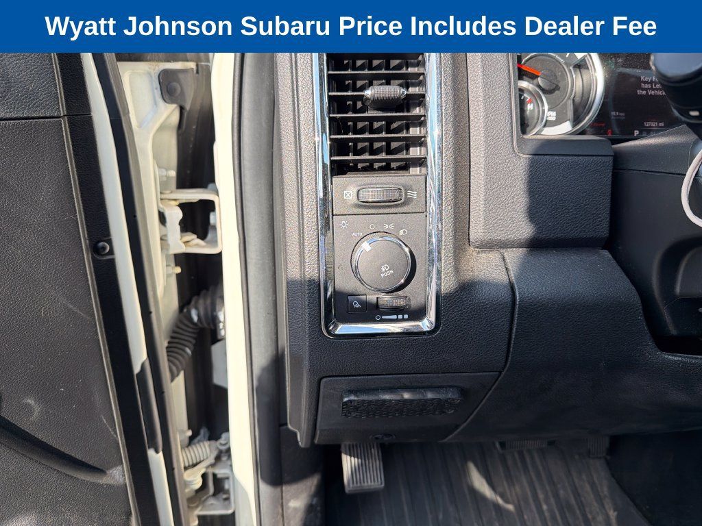 Used 2017 RAM 1500 Laramie w/ Convenience Group AWD/4WD image 22