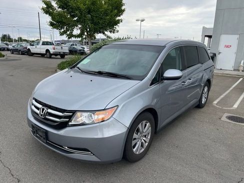 Used 2016 Honda Odyssey EX image 3