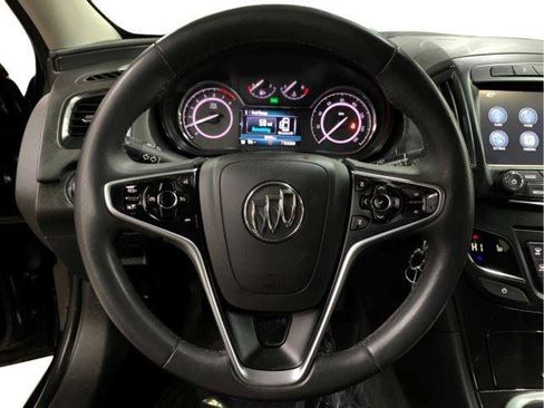 Used 2017 Buick Regal FWD image 23