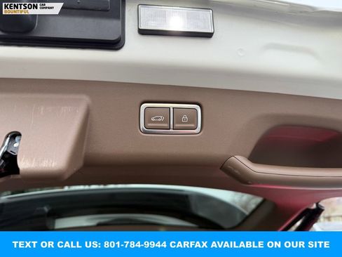 Used 2024 Kia EV9 Land image 44