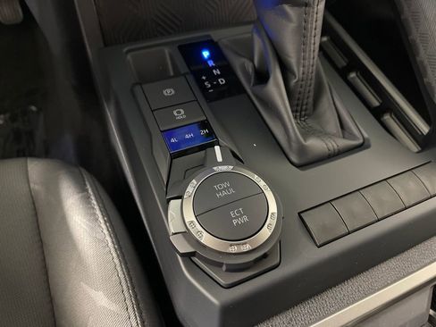 New 2026 Toyota Tacoma SR5 AWD/4WD image 30