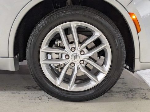 Used 2024 Dodge Durango GT RWD image 11