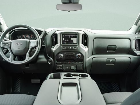 New 2026 Chevrolet Silverado 1500 Custom Trail Boss w/ LPO, Dark Essentials Package AWD/4WD image 8