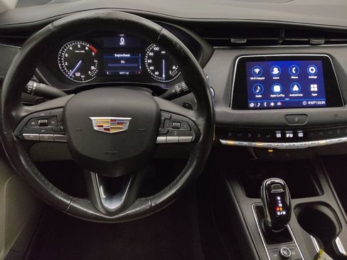 Used 2020 Cadillac XT4 Premium Luxury image 22