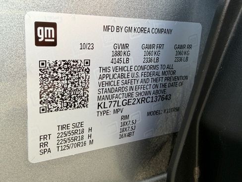 Used 2024 Chevrolet Trax RS FWD image 33