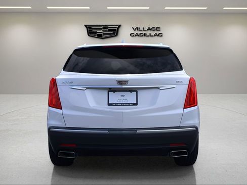 Used 2018 Cadillac XT5 Premium Luxury FWD image 4