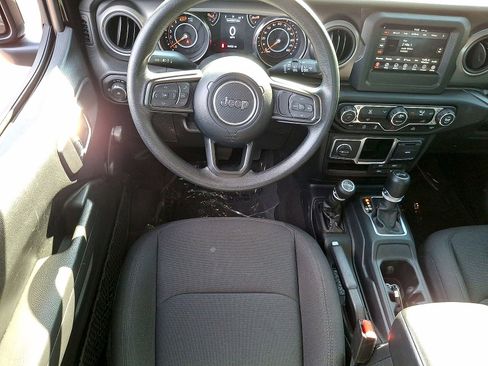 Used 2023 Jeep Wrangler Unlimited Sport AWD/4WD image 20