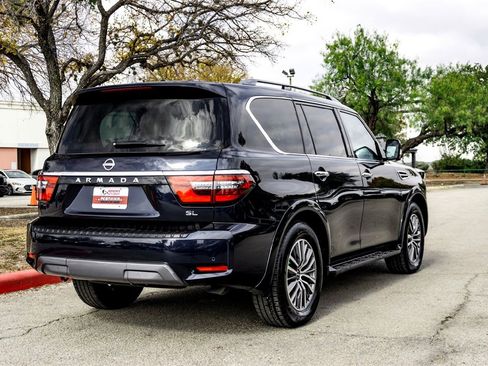 Used 2023 Nissan Armada SL w/ Captain's Chairs Package image 5