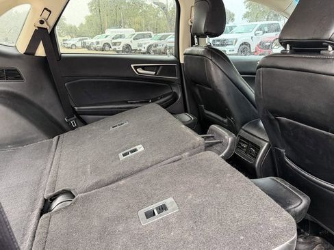 Used 2020 Ford Edge SEL w/ Convenience Package image 15