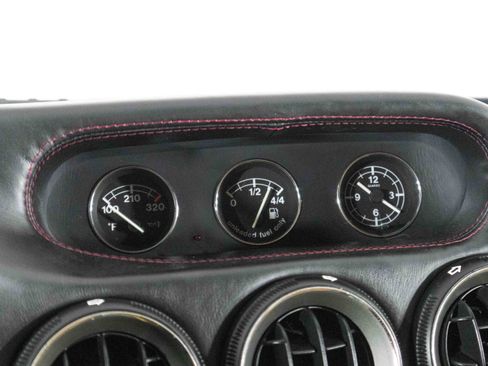 Used 2001 Ferrari 550 Maranello Coupe image 25