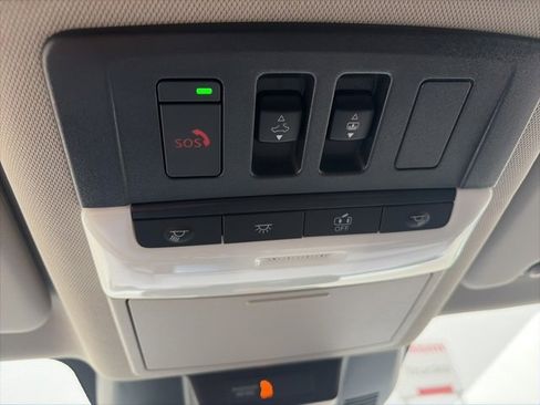 New 2026 Nissan Rogue Platinum image 25