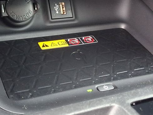 Certified 2023 Toyota RAV4 XLE Premium image 26