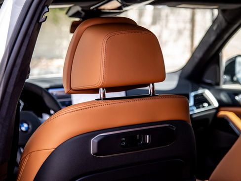 New 2026 BMW X7 xDrive40i w/ Executive Package image 22