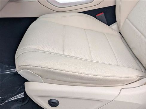 New 2026 Mercedes-Benz GLE 350 4MATIC image 4