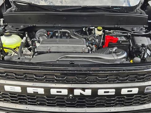 New 2025 Ford Bronco Sport Outer Banks w/ Outer Banks Tech Package+ AWD/4WD image 17