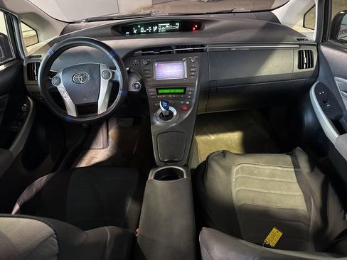 Used 2012 Toyota Prius One image 22