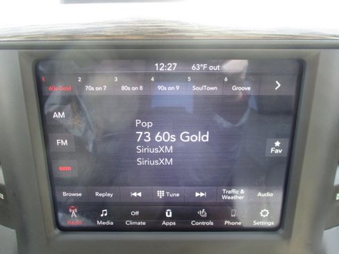 Used 2019 RAM 1500 Laramie image 27