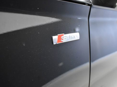 Used 2023 Audi Q5 2.0T Premium w/ Convenience Package AWD/4WD image 34