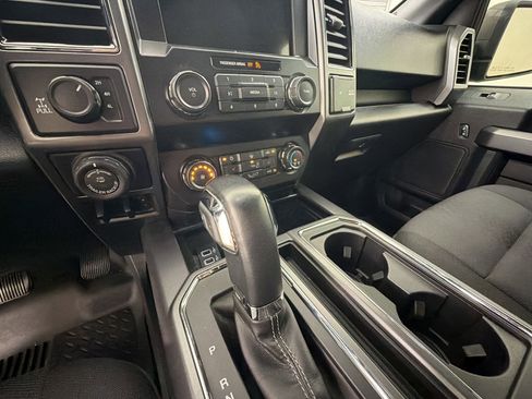 Used 2020 Ford F150 XLT w/ Equipment Group 302A Luxury AWD/4WD image 17