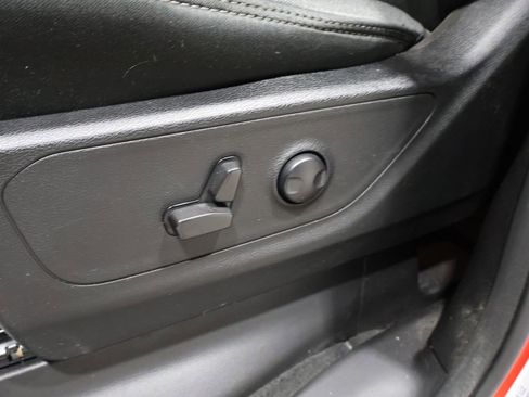 Used 2022 RAM 1500 Big Horn image 12